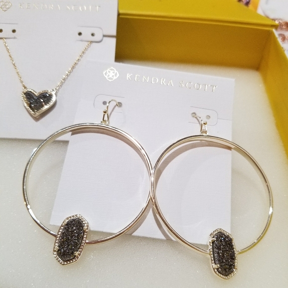 GOLD Platinum Drusy Ari Heart Necklace & Earrings - Picture 6 of 12